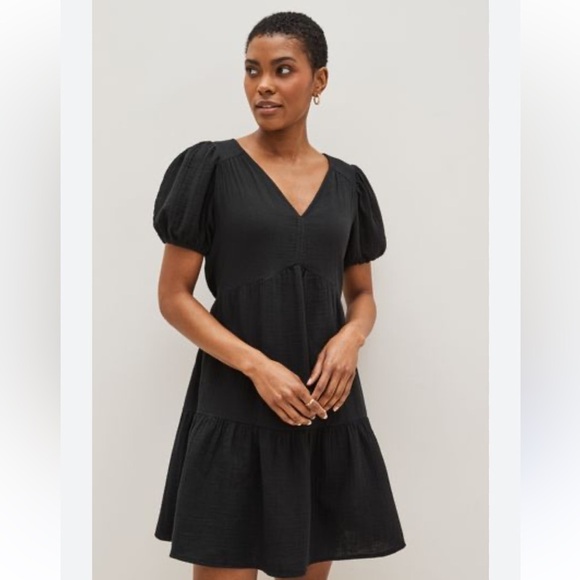 GAP Black Mini Dress with V-Neck puff sleeve small - Picture 1 of 5